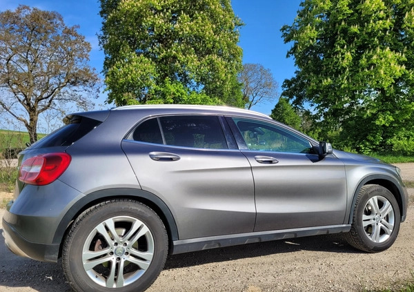 Mercedes-Benz GLA cena 70900 przebieg: 226000, rok produkcji 2016 z Międzychód małe 301